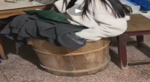安徽取暖神器一人一桶一坐半天 你见过没？